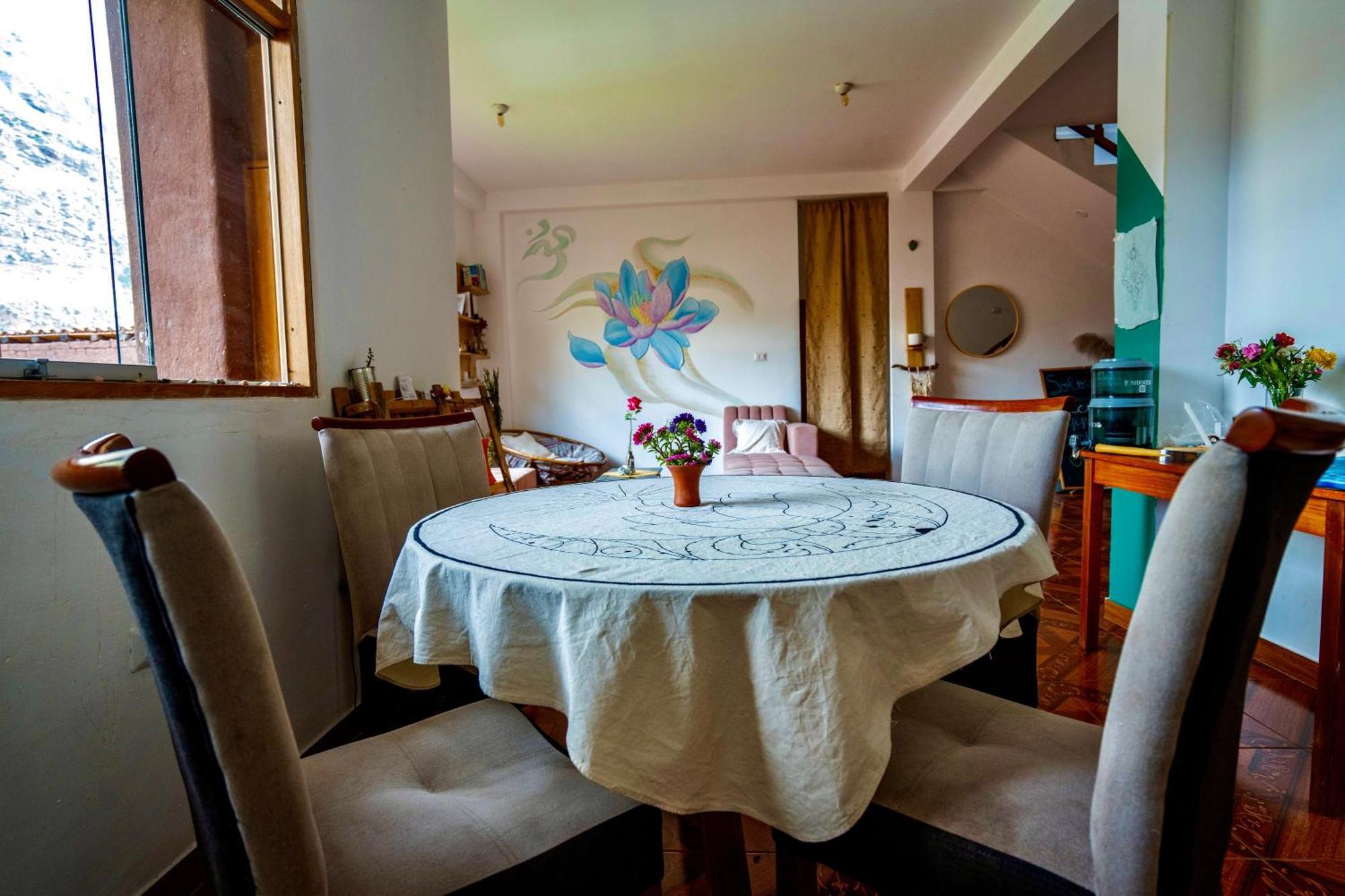 Bed and Breakfast Blue Lotus Retreat Center Písac Zewnętrze zdjęcie